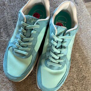 Ryka sz 10 Womens Shoes  ActivFoam